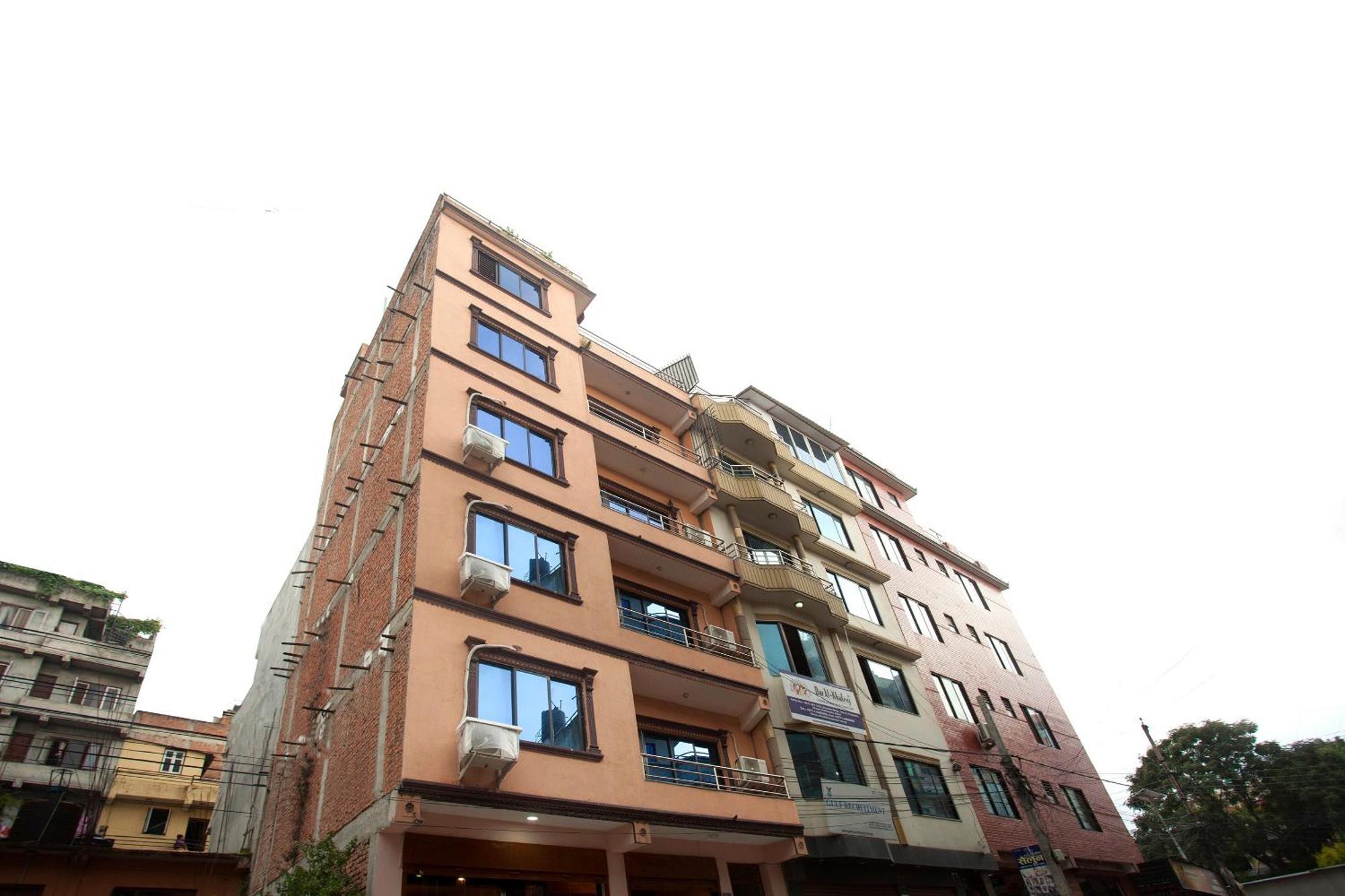 Oyo 587 Hotel Tradition Inn Kathmandu Exterior foto